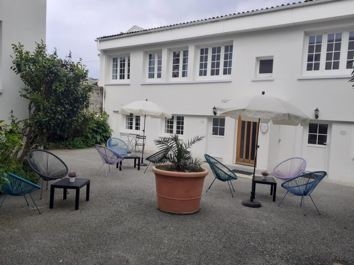 Hotel De Charme La Bonne Adresse - Logis Hotels Le Havre Exterior foto