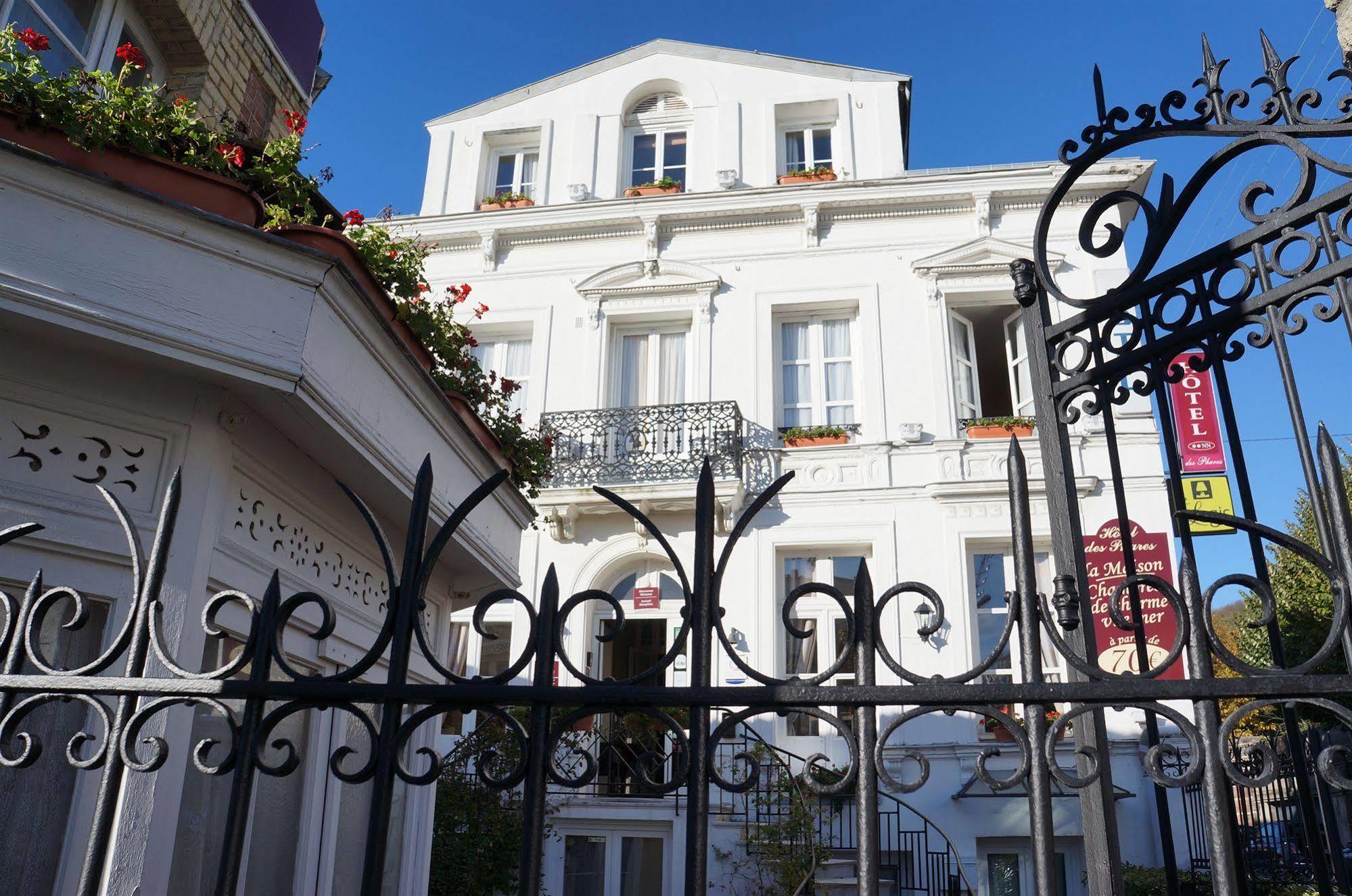 Hotel De Charme La Bonne Adresse - Logis De France Le Havre Exterior foto